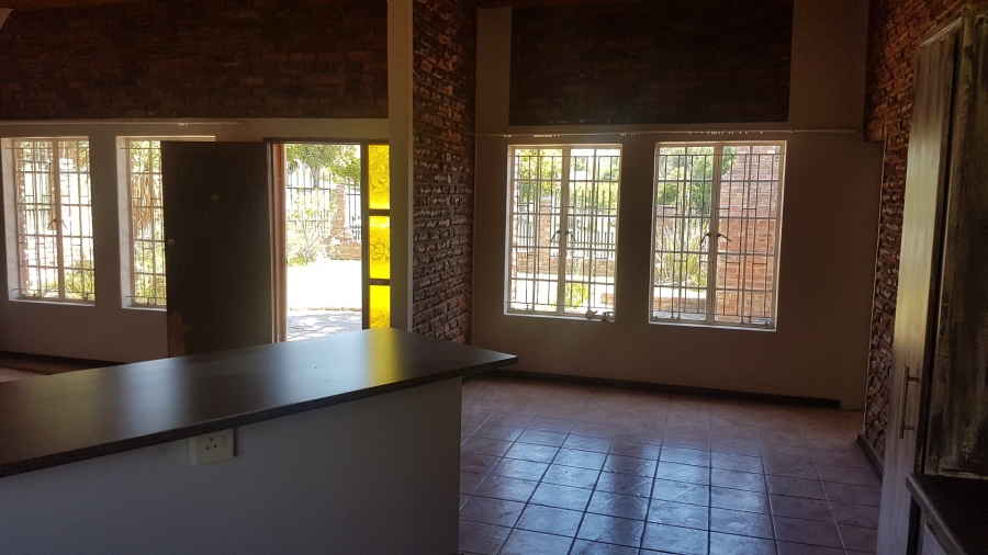 To Let 3 Bedroom Property for Rent in Morelig Free State